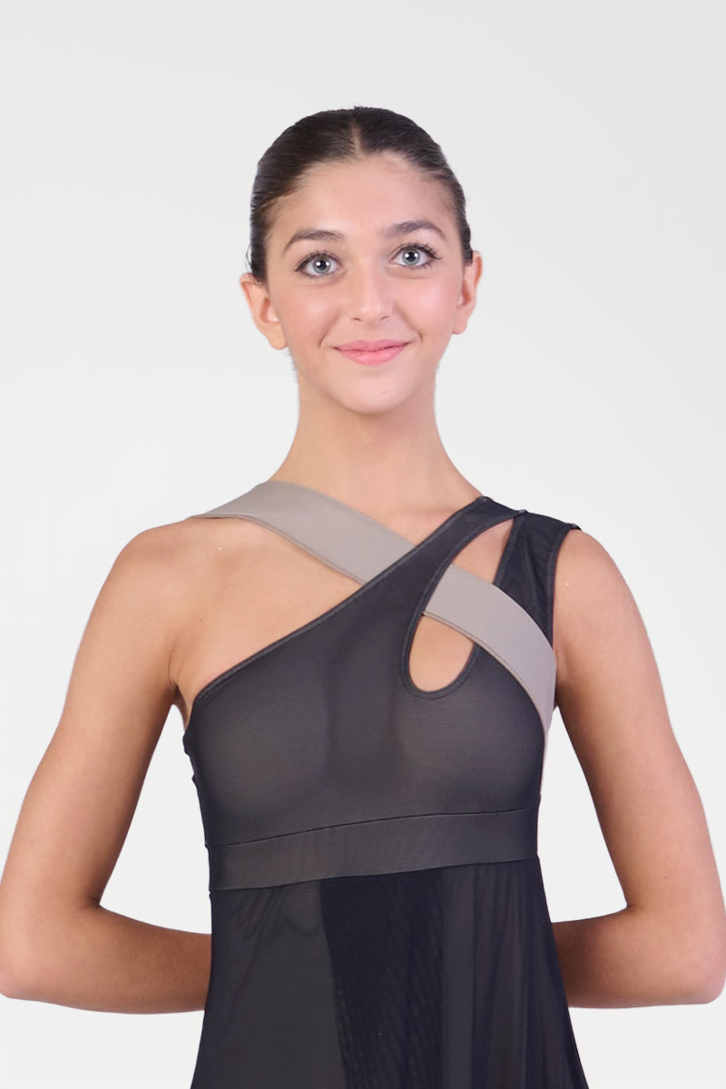 Body Asimmetrico con Gonna Mezzo Romantico