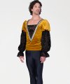 Casacca con Ampio Scollo a V