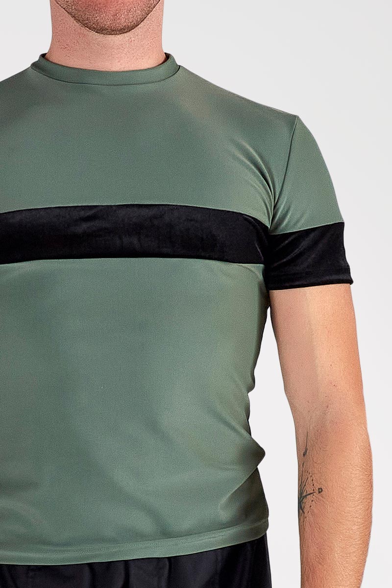 Maglia con Fascia Orizzontale