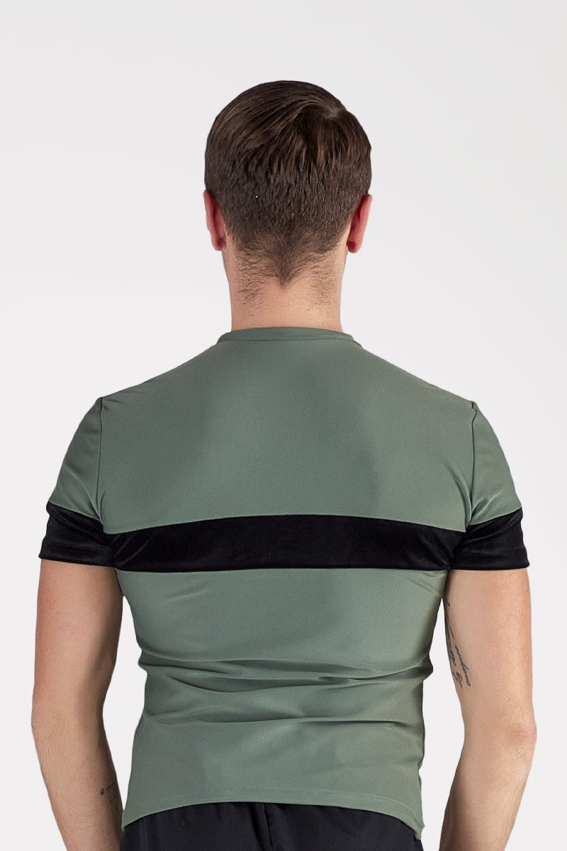 Maglia con Fascia Orizzontale