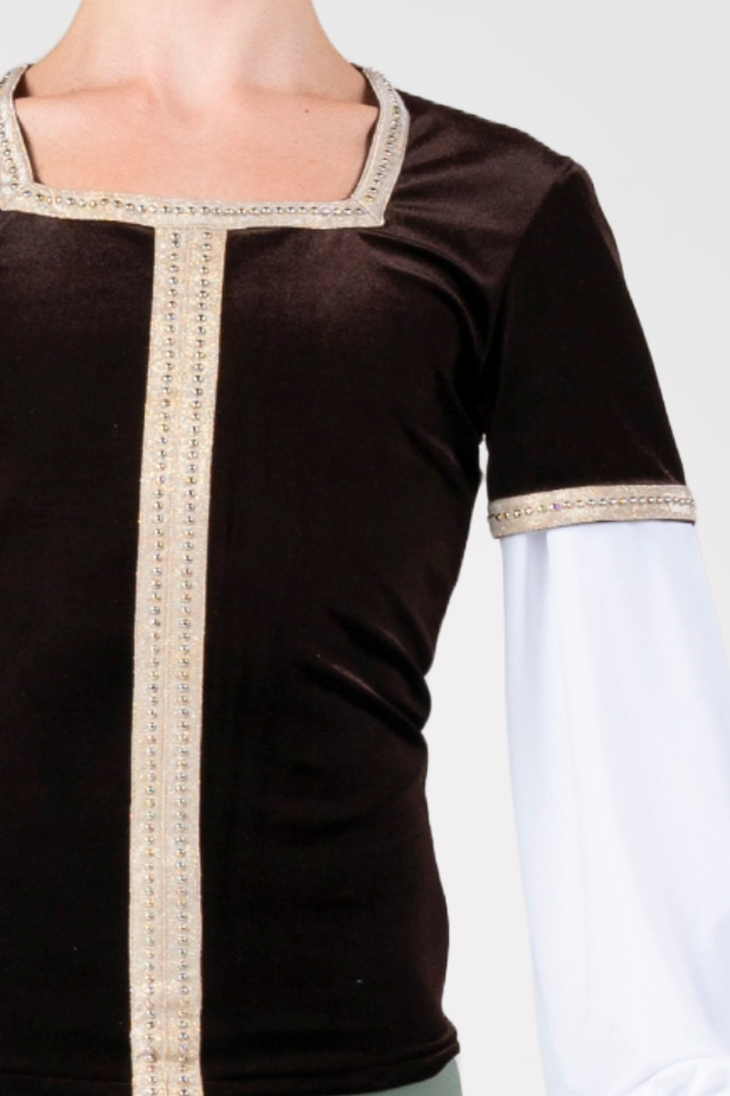 Casacca con Scollo Quadrato