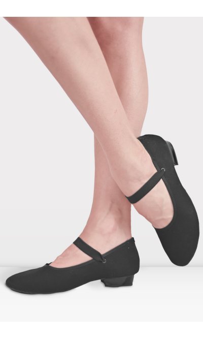 Scarpa Royal da Carattere con Tacco Basso