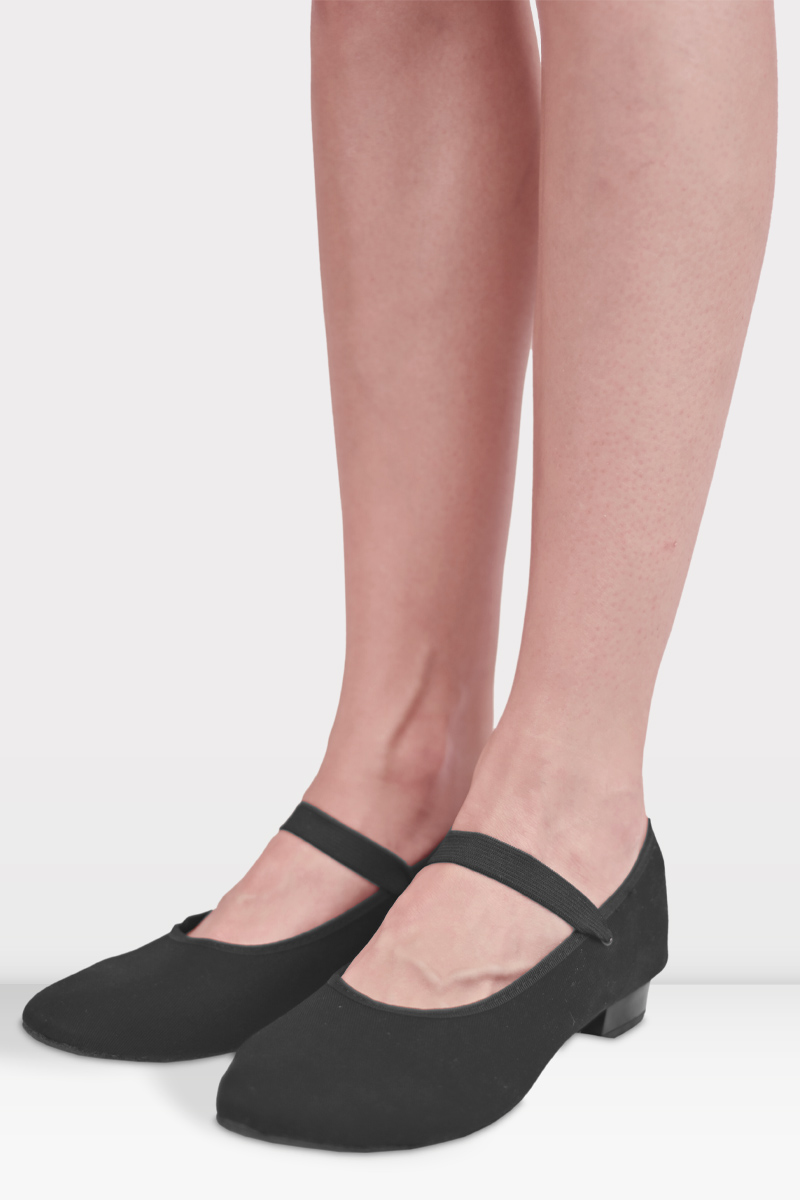 Scarpa Royal da Carattere con Tacco Basso